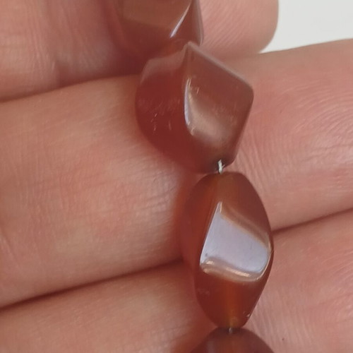Carnelian necklace A quality with gold-plated clasp, 45 cm