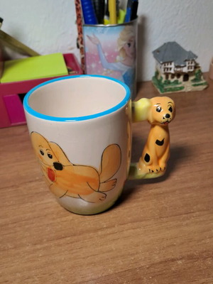 Children's mug used with wear