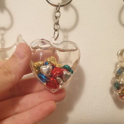 Keychain set 90s dolphin heart pig like new, colorful pearls