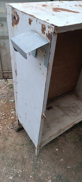 Μεταλλικό box