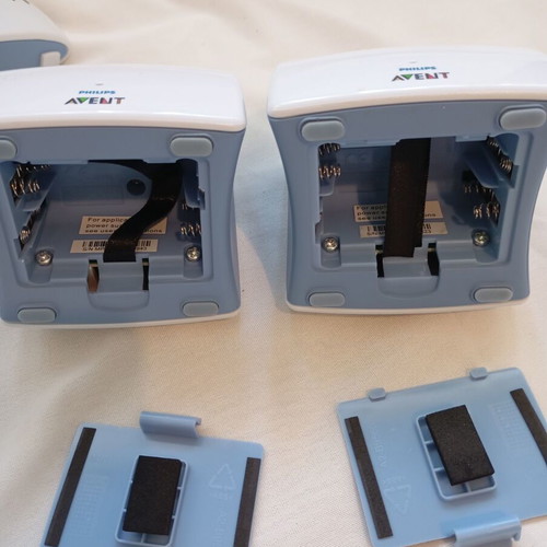 Philips Avent DECT SCD510 baby monitor used for parts or repair