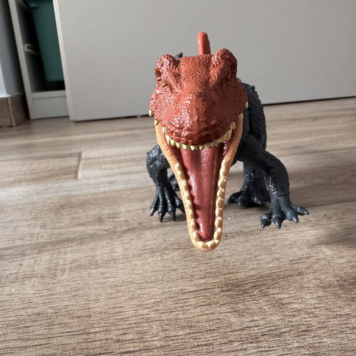 Siamosaurus Jurassic World action figure 30cm like new