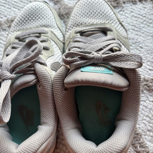 Nike MD Runner women's sneakers like new, gray and turquoise