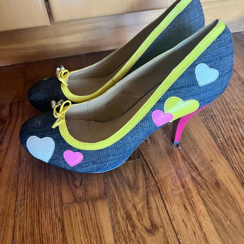 Makgio pumps unused, size 41, blue multicolor