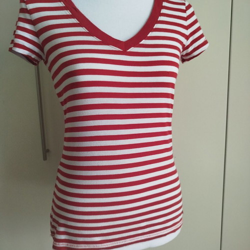 Tommy Hilfiger t-shirt small, σαν καινούργιο, βαμβακερό, κόκκινες και λευκές ρίγες