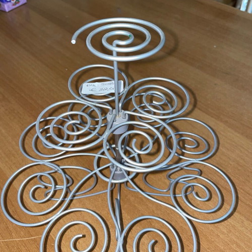 Cupcake stand 14 slots metal new