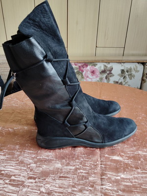 Arche boots original leather size 41 like new, black