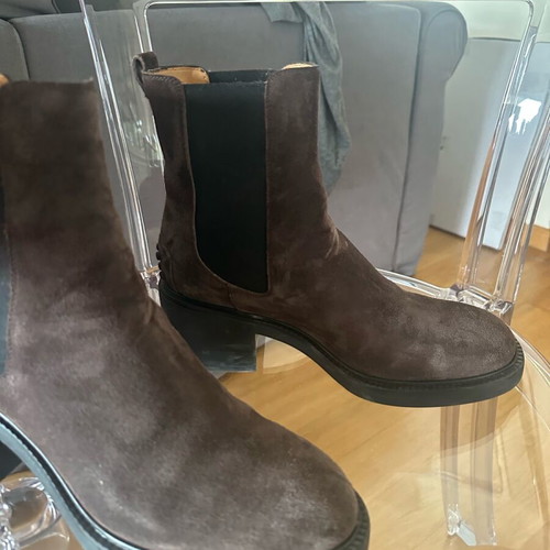 Μπότες Tod’s Chelsea από καφέ σουέντ σαν καινούργιες, μέγεθος 40