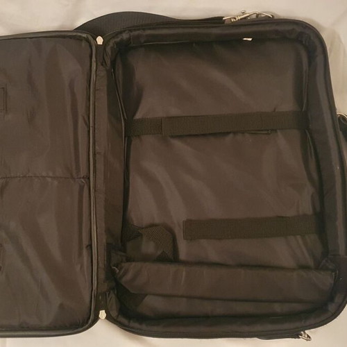 Laptop bag used, black, 32x42x8 cm