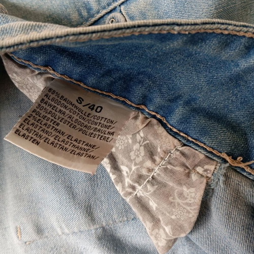 Women's jeans used with rips, size XS, blue