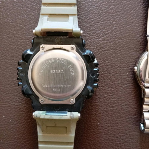 Men's watches used, set of 3, green and silver