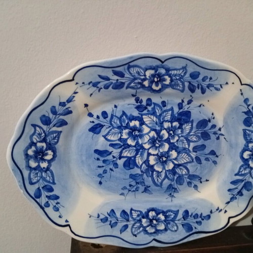 Handmade plates hand-painted like new