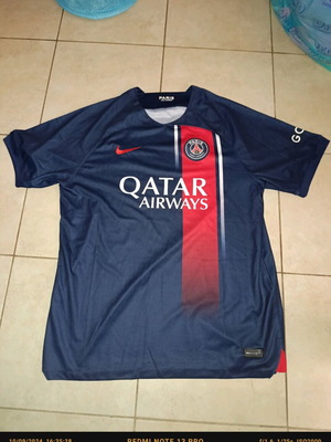 Paris Saint Germain 23/24 XL jersey new