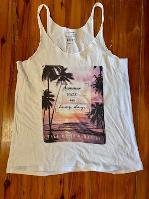 Top με στάμπα like new, καλύπτει Small έως Extra Large