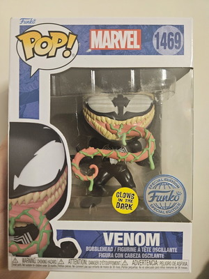 Venom #1469 Funko Pop like new with box