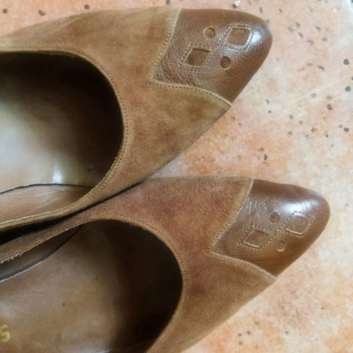 Arabatzis suede shoes like new, size 37