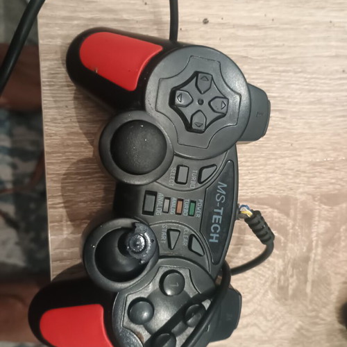 Set of 3 gaming controllers including Logitech and Hama