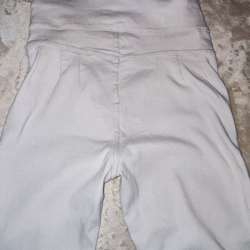 High-waisted pants like new, slim fit, gray ice white