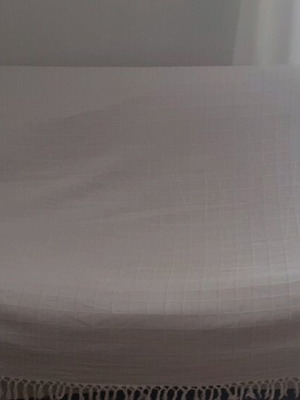 Throw for 3-seater with fringes, white.