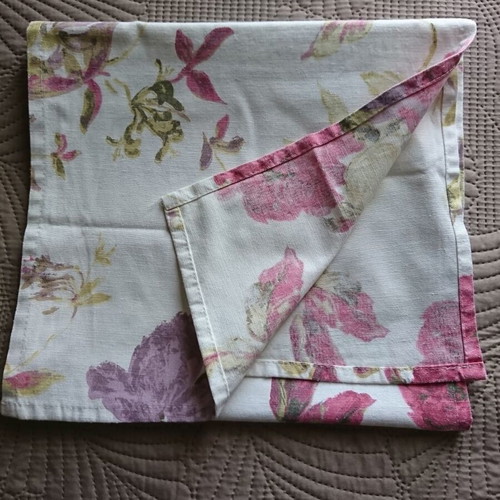 Romantic cotton curtains two panels with rings, like new, 135×240 cm, gift table runner and chair cushion