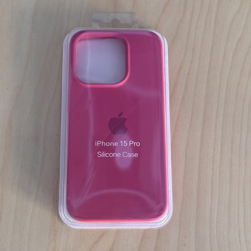 Apple iPhone 15 Pro silicone case