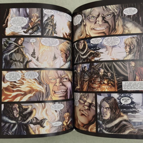 A Game of Thrones Graphic Novel vol 1 used, missing cover