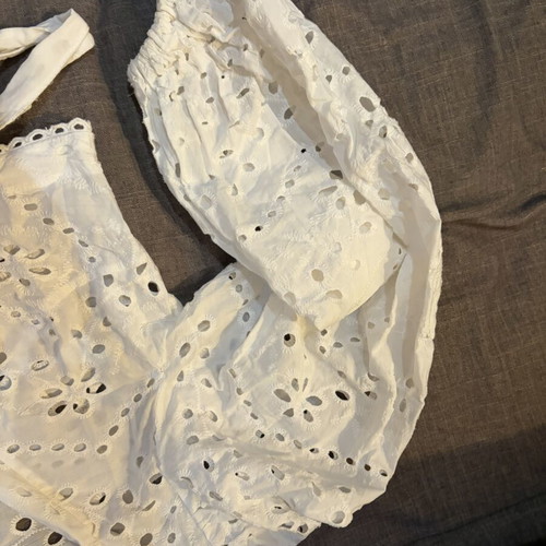 Zini wrap top with puff sleeves, like new, white, size M