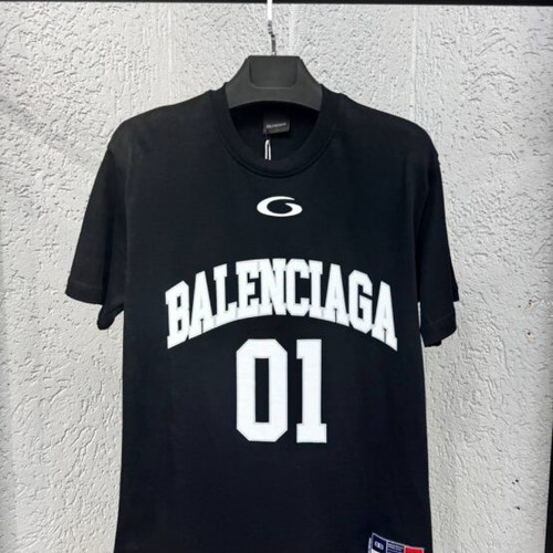 Balenciaga T Shirt new, size S, black
