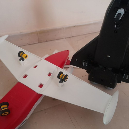 Playmobil 6081 and 6196 used, tourist airplane and space shuttle