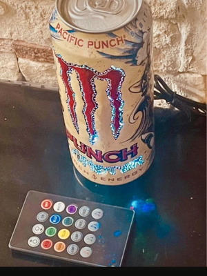 Monster LED lamp with IR remote and color change