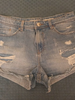 Stradivarius high-waisted denim shorts like new, size 38, blue