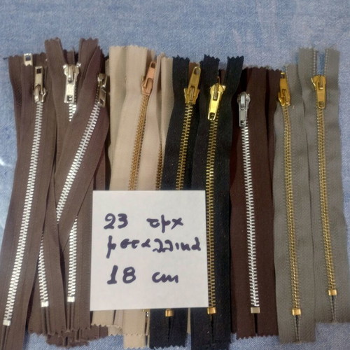 Metal zippers 18 cm, pack of 23, assorted colors