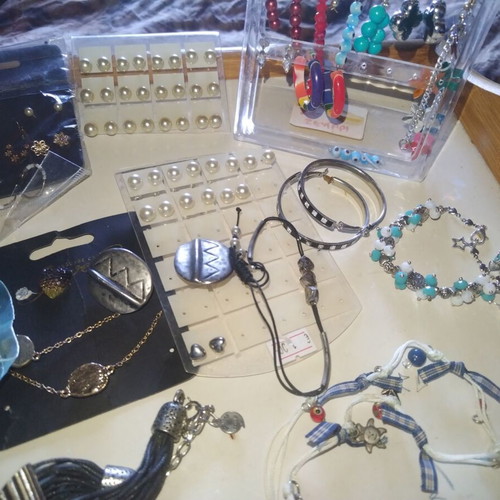 Jewelry new wholesale variety of necklaces earrings bracelets