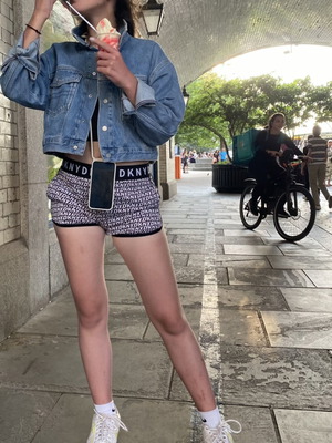 DKNY shorts new, black and white, size S