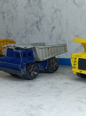 Toy Dump Trucks Set of 3 Used, Maistro and Matchbox 1989