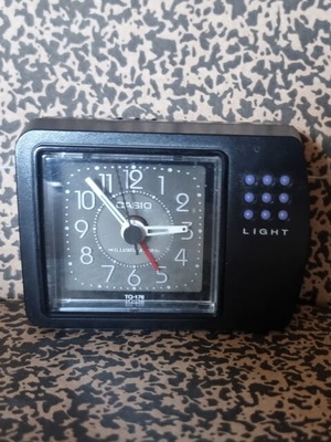 Ρολόι Casio TQ-176 μεταχειρισμένο με φωτισμό Illuminator