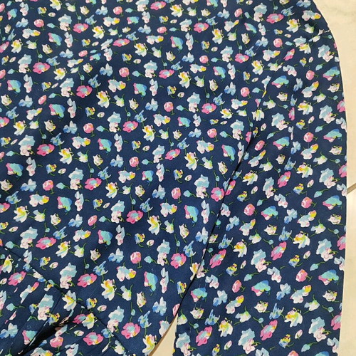 Floral shirt like new, size S, blue multicolor