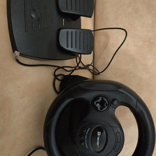 Tracer Rayder 4-in-1 Racing Wheel with Pedals for PC / PS3 / PS4 / Xbox One