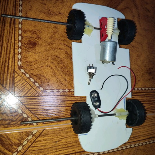 AND Circuit with NAND Gates Like New, Includes Car and Extra Parts