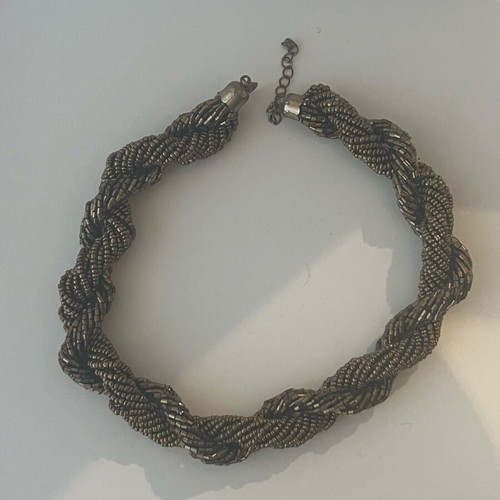 Necklace like new, thick, choker style, black and gold
