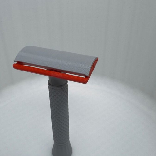 3D Safety Razor like new for traditional shaving