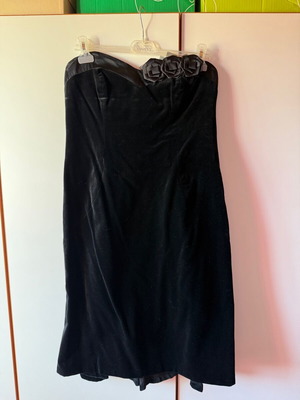Velvet dress Lucifair strapless size 48 like new black