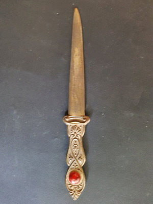 Βιντατζ μπρούτζινος χαρτοκόπτης σαν καινούργιο ελληνικής κατασκευής