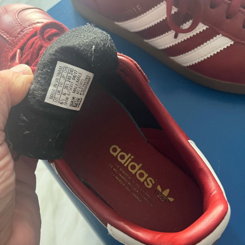 Adidas Gazelle athletic shoes like new, size 39 1/3, red