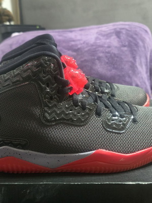 Nike Air Jordan Air Spike Forty PE sneakers, black fire red, size 42