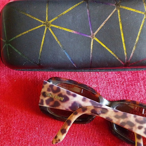 Miu Miu women's tortoise shell eyeglass frames used