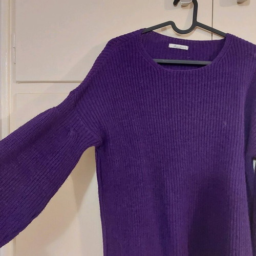 Knitted purple sweater like new, suitable for S/M