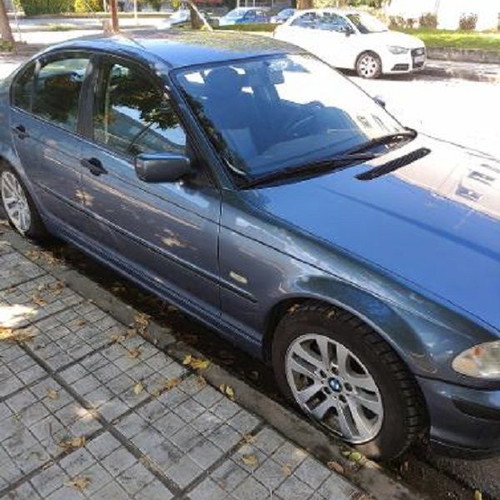 BMW 318i 2003 sedan used with many extras