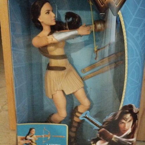 Wonder Woman Doll with Bow Mattel 2016 new