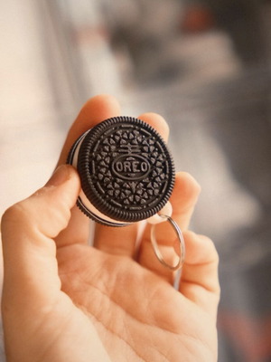 Oreo cookie case for Apple AirTag new